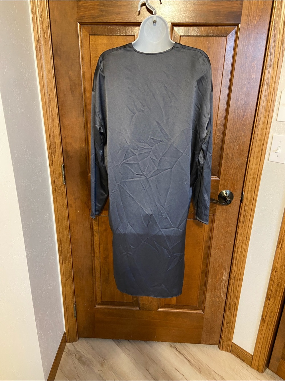 Vince Charmeuse V-neck Tunic Shift Silhouette Dress NWTS 100% Silk Satin Small - Picture 7 of 15
